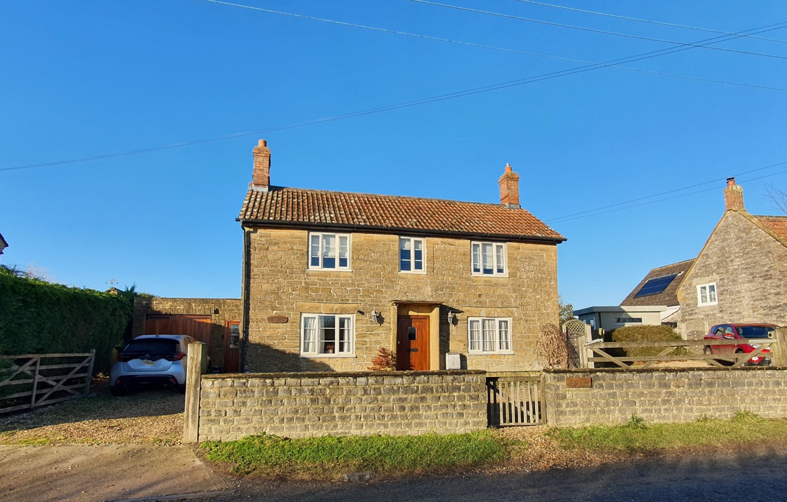 Martock Road, Long Load