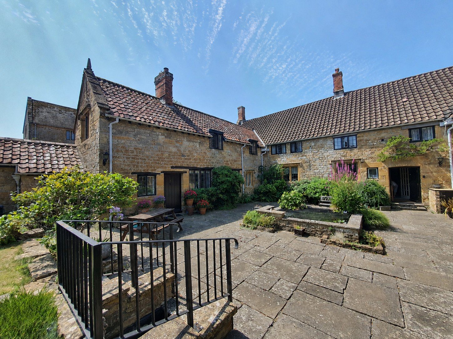 Hayes End Manor